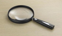 爆料放大镜视频怎么做的,轻松掌握信息放大镜