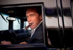 阿诺最新爆料视频,揭秘幕后的惊人真相！