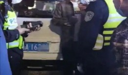慈溪网友爆料酒驾视频,引发网友热议
